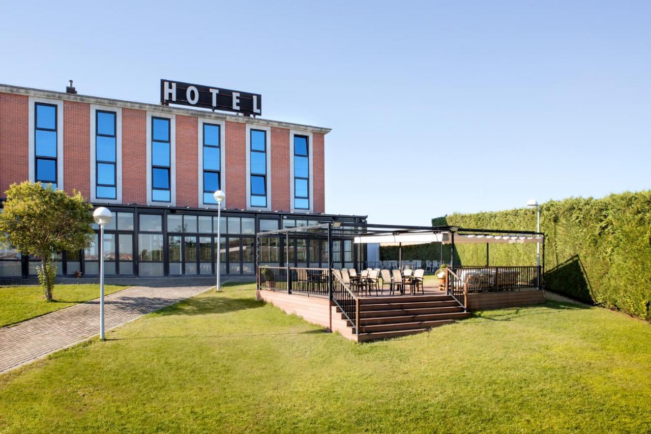 Hotel Salamanca Montalvo Экстерьер фото