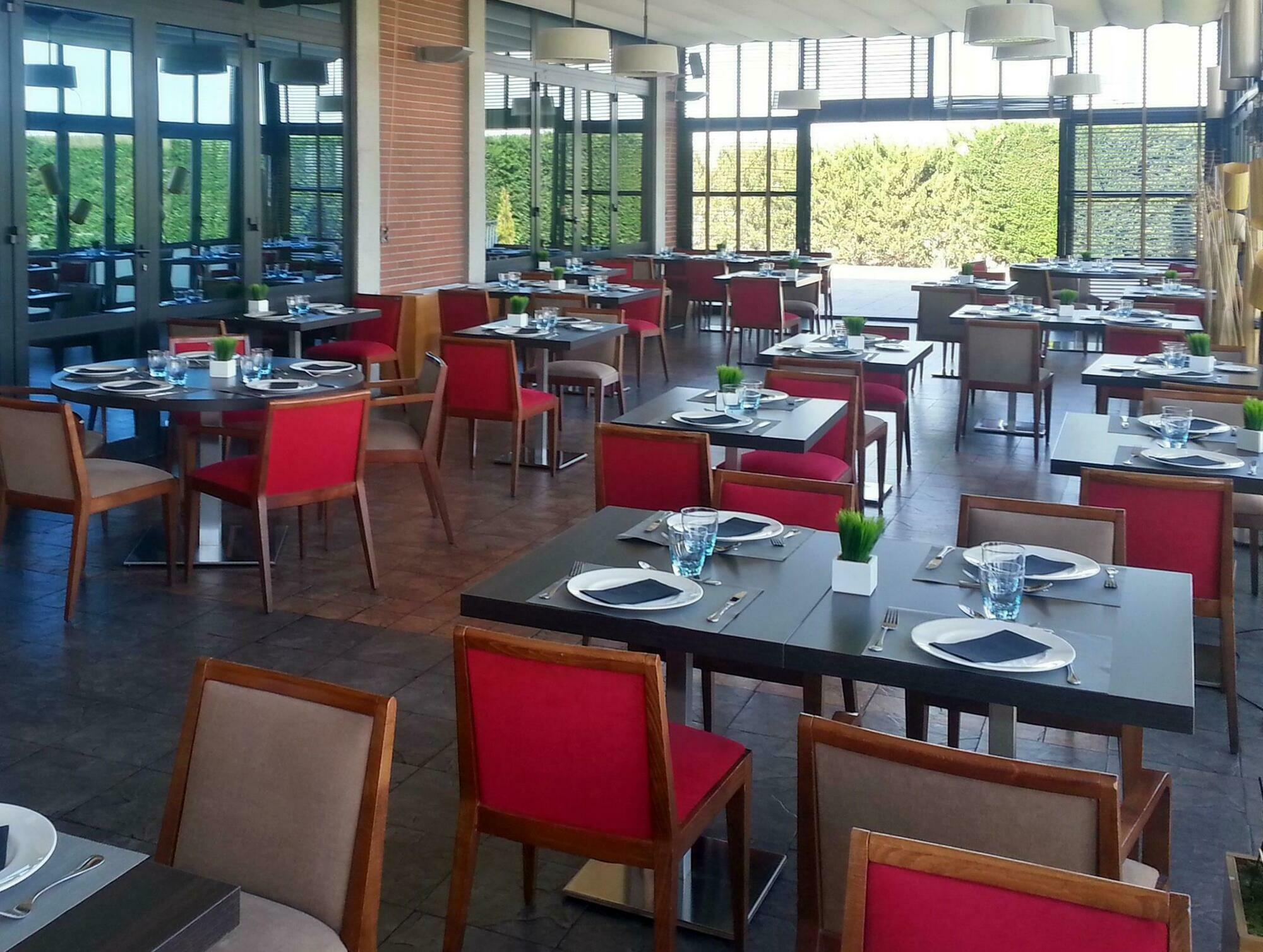 Hotel Salamanca Montalvo Экстерьер фото
